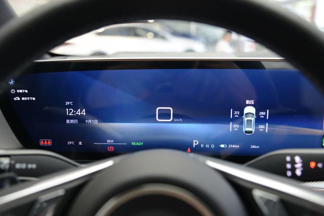 別克E4新能源，經(jīng)濟與風(fēng)尚并舉-有駕