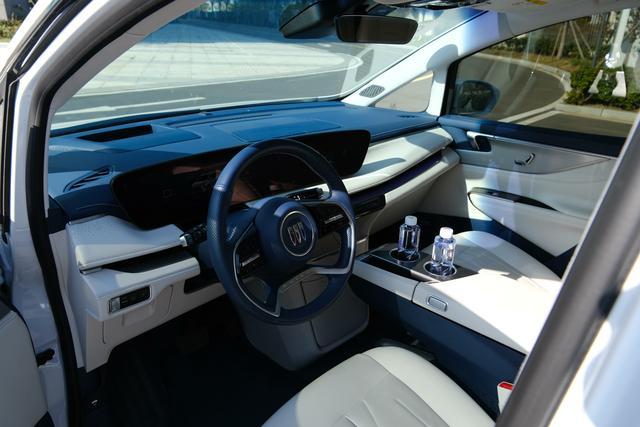 別克GL8陸尊PHEV，奢華之旅，由此開啟-有駕