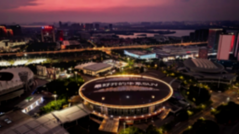 嵐圖FREE+這款被用戶“勸出來”的SUV,正在成為嵐圖汽車完成“逆襲”的關鍵一子 大廠,要進場“收割”了?